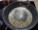 Foto del paso 3 de la receta: Albóndigas de bacalao en salsa verde