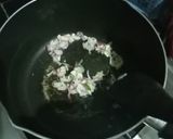 Foto langkah ke 1 dari resep Sop Telur Sawi.