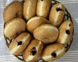 A picture of step 7 of Fluffy doughnuts.