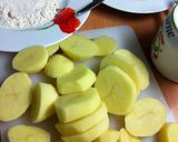 Foto del paso 1 de la receta: Patatas a la importancia con almejas