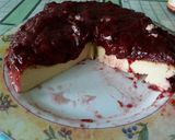 A picture of step 9 of Simple Strawberry Cheesecake.