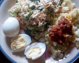 A picture of step 2 of Cauliflower rice and chicken stew with coleslaw #abjmom109.
