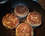Foto langkah ke 5 dari resep Hambagu (Hamburg Steak ala Jepang).