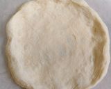 A picture of step 4 of Pizza margarita.