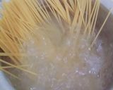 A picture of step 1 of Prawn Bolognese Spaghetti.