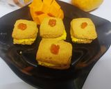 A picture of step 5 of Instant Mango cream biscuit.