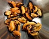 Foto del paso 1 de la receta Lubina con Langostinos y Mejillones en tempura