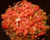 Foto del paso 4 de la receta: Cazuela de atún rojo fresco, con fideos negros y patatas