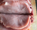 Foto del paso 1 de la receta: Lomo en libro en salsa de naranja