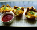 A picture of step 9 of Eggs In Baked Basket.