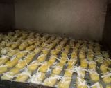 Foto langkah ke 7 dari resep Kastengel Keju.