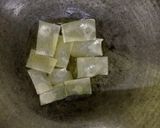 A picture of step 4 of Cheesy Kulit Popiah.
