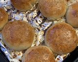 Une image de l'étape 3 de Buns farcie au choix ici viande hachée.