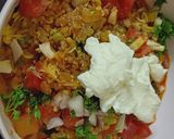 A picture of step 3 of Leftover sev chivda misal.