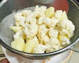 A picture of step 2 of Simple Sunday Breakfast/Brunch in typical Bengali Households.