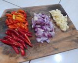 Foto langkah ke 2 dari resep Orek Tempe Kering.