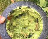 A picture of step 2 of Guacamole #eattherainbow.