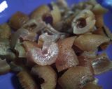 Foto langkah ke 1 dari resep Tumis kikil kacang panjang.