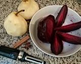 Une image de l'étape 3 de Poire pochée betterave chocolat noir 🍐🍫.