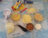 Foto langkah ke 1 dari resep Macaroni Schotel with Spicy Tuna.