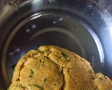 A picture of step 3 of Potato Thepla.