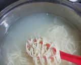 Foto del paso 4 de la receta: Salteado de camarones y verdura con Fideos frescos caseros