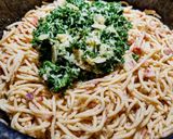 Foto del paso 4 de la receta: PASTA🍜,Perejíl🌿y Almendras, a la Carbonara...!