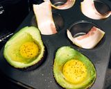 รูปขั้นตอนการทำที่ 4 ของ ไข่ อโวคาโด้ เบค่อน เมนูสำหรับคนทานคีโตนะคะ