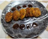 A picture of step 9 of Aloo Matar Patties.