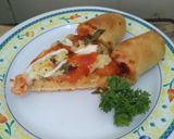 Foto langkah ke 10 dari resep Sausage Bite Pizza.
