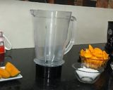 A picture of step 1 of Mango Mastani.