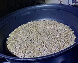 عکس مرحله 7 از دستور دستور سوهان عسلی مغزدار😋