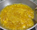 A picture of step 3 of Layered mango lassi.