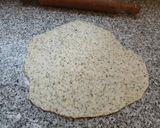 Foto del paso 4 de la receta: Crackers de orégano 💚