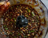 Gambar langkah 6 resipi Bihun Sup Tulang Sambal Kicap.