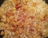 Foto del paso 4 de la receta: Revuelto de espárragos trigueros con patatas fritas