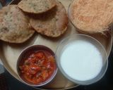 A picture of step 4 of Juwar Atta masala puri.
