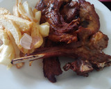 Foto del paso 2 de la receta: Xuletes de Xot sofregides i patatas fregides amb Ais. Chuletas de cordero fritas