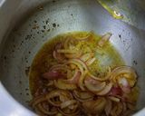 आलू प्याज़ टमाटर की सब्जी (aloo pyaz tamatar ki sabzi recipe in Hindi) रेसिपी चरण 2 फोटो