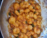 A picture of step 2 of Kela nu shak (ripe banana curry).