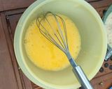 Foto langkah ke 2 dari resep Bolu pisang tanpa mixer.