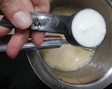 A picture of step 6 of Cookpad customized cupcakes.