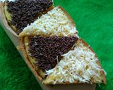 Foto langkah ke 6 dari resep Martabak manis Teflon.