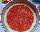 Foto langkah ke 6 dari resep Sosis Mayo Pizza.