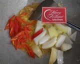 Foto langkah ke 7 dari resep Semur Ayam Telur Buncis dan Wortel.