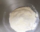 Une image de l'étape 2 de Pâte sablée aux amandes et lait.