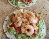 Foto del paso 10 de la receta Taco de Gambas al Ajillo con Aguacate