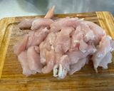 A picture of step 3 of Chicken Marinated with Two Mustards, Potatoes, and Spices.