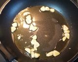 Foto del paso 3 de la receta Lomo de merluza con salsa de encurtidos