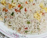 A picture of step 8 of Veg fried rice.